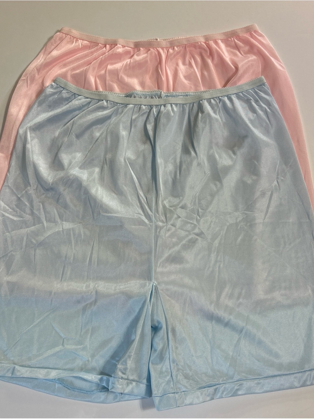 Vintage Dame Sleep Shorts Pajama Pants Size Large 42-44 Nylon Silky Lot Of 2